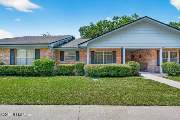 Jacksonville, FL 32257,9252 SAN JOSE BLVD #903