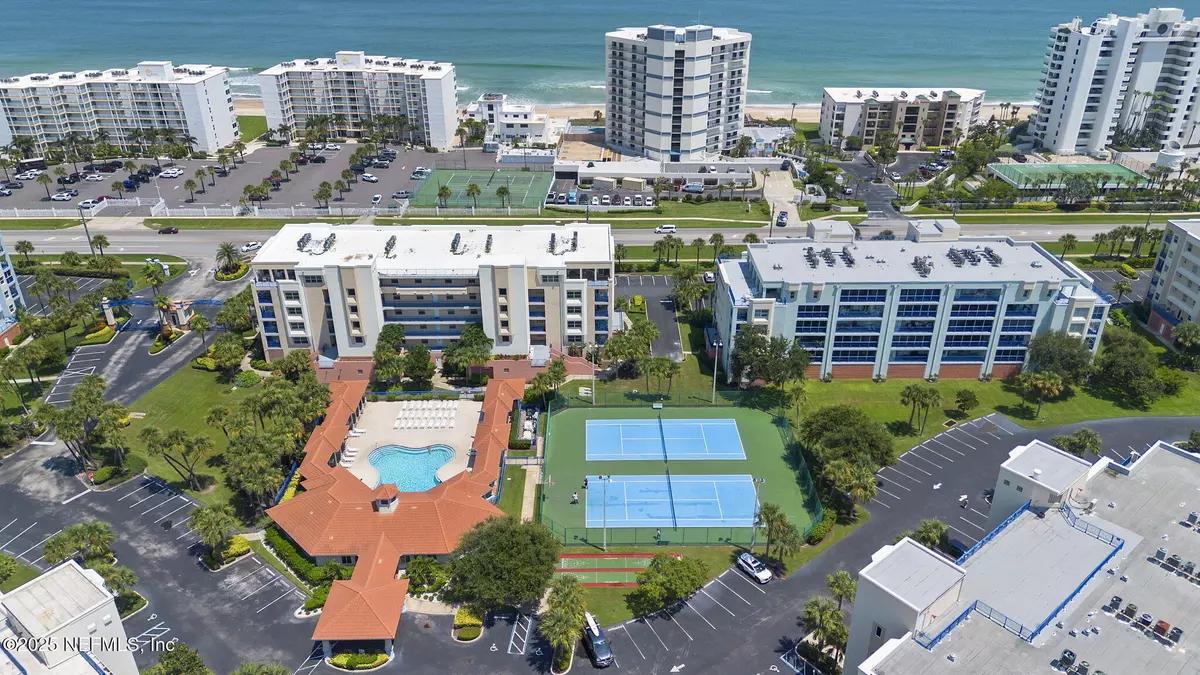 New Smyrna Beach, FL 32169,5300 S ATLANTIC AVE #18-204