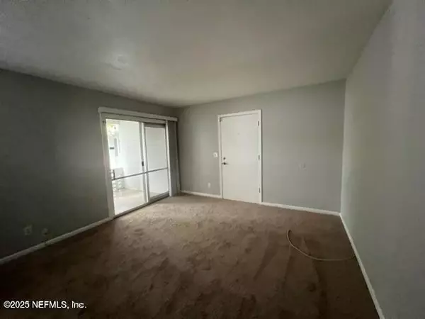 Jacksonville, FL 32207,3044 WALTON ST #9