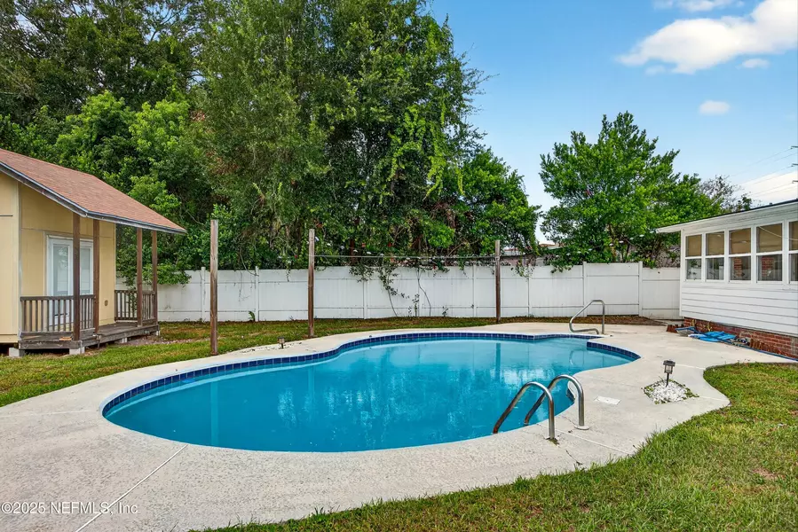 3424 CESERY BLVD, Jacksonville, FL 32277
