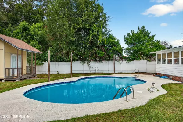 3424 CESERY BLVD, Jacksonville, FL 32277