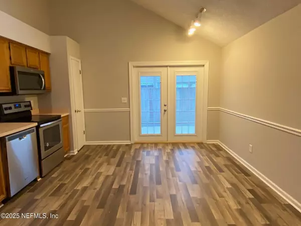 Jacksonville, FL 32225,421 FILMORE DR