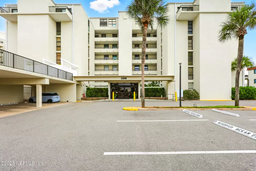 2200 OCEAN DR #5C, Jacksonville Beach, FL 32250