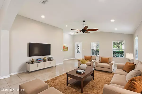 Jacksonville, FL 32234,15543 BAREBACK DR