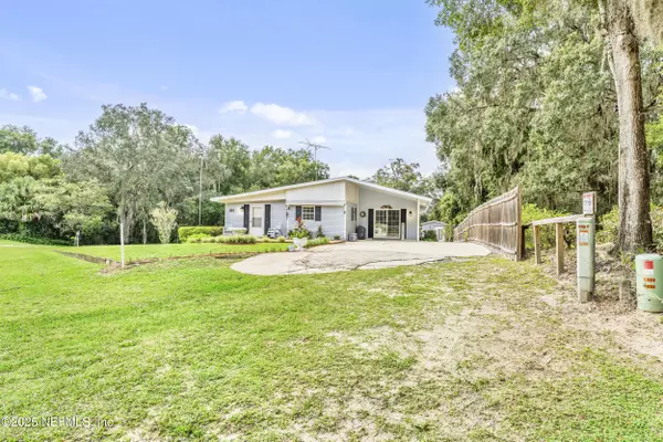 Pomona Park, FL 32181,155 TOMPKINS RD