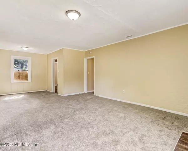 Jacksonville, FL 32208,628 E 59TH ST