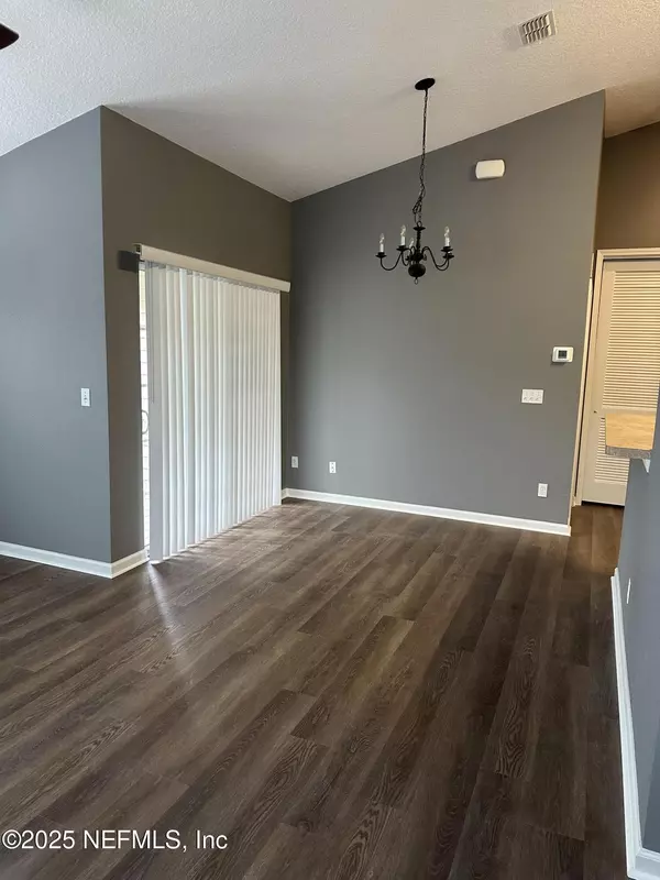 Orange Park, FL 32065,575 OAKLEAF PLANTATION Pkwy #516