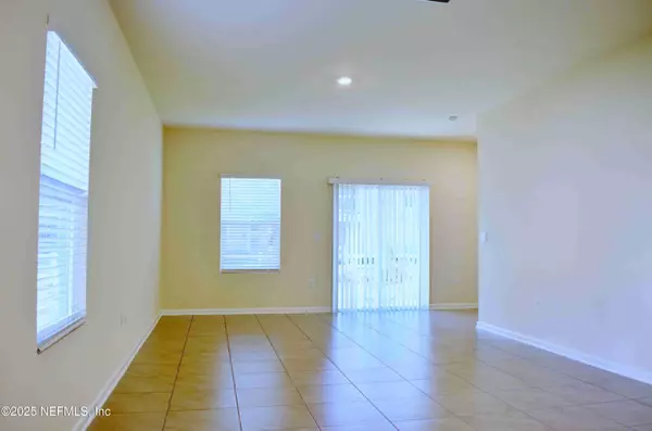 Jacksonville, FL 32256,9543 STAR DR