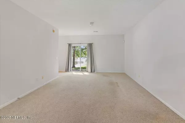 Jacksonville, FL 32210,7826 MELVIN RD