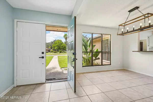 Orange Park, FL 32073,283 GLENLYON DR