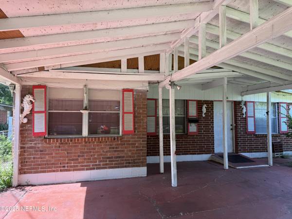 2560 ROBERT ST, Jacksonville, FL 32209