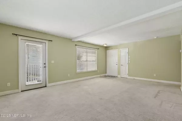 Jacksonville, FL 32210,3434 BLANDING BLVD #214