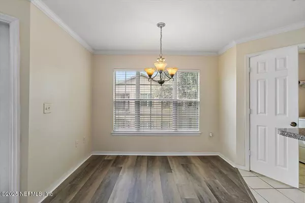 Jacksonville, FL 32256,7800 POINT MEADOWS DR #938