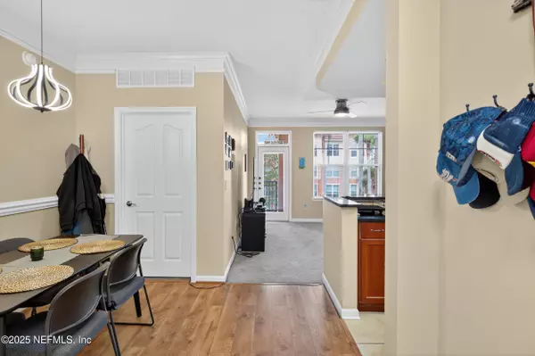 Jacksonville, FL 32246,10435 MIDTOWN Pkwy #356