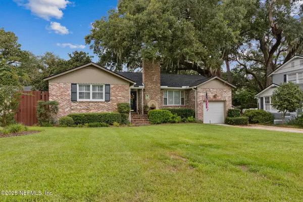 Jacksonville, FL 32207,1204 NICHOLSON RD