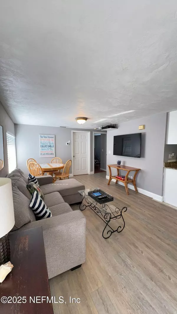 Flagler Beach, FL 32136,108 5TH ST #4 D