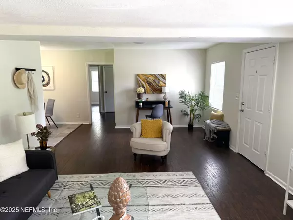 Jacksonville, FL 32246,4023 SKYCREST DR