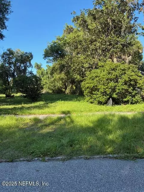 Green Cove Springs, FL 32043,609 MAGNOLIA AVE