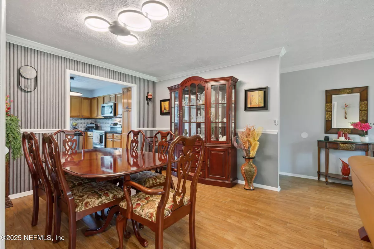Jacksonville, FL 32217,4915 BAYMEADOWS RD #6A