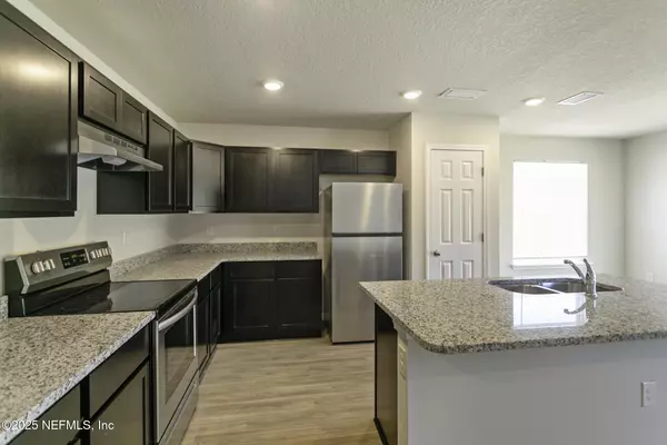 Palm Coast, FL 32164,23 RYKER LN