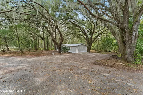 Florahome, FL 32140,183 RANCHETTE CIR
