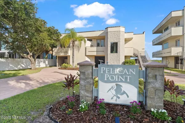 St. Augustine, FL 32084,136 LAWN AVE
