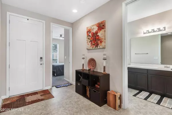 Jacksonville, FL 32222,6320 THATCHER