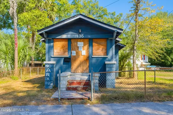 135 23RD ST, Jacksonville, FL 32206