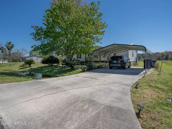 Callahan, FL 32011,35080 DUCK POND CT