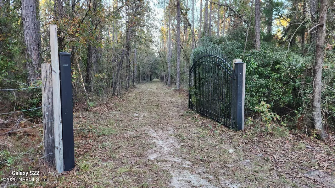 29077 YELLOW OAK CT, Hilliard, FL 32046