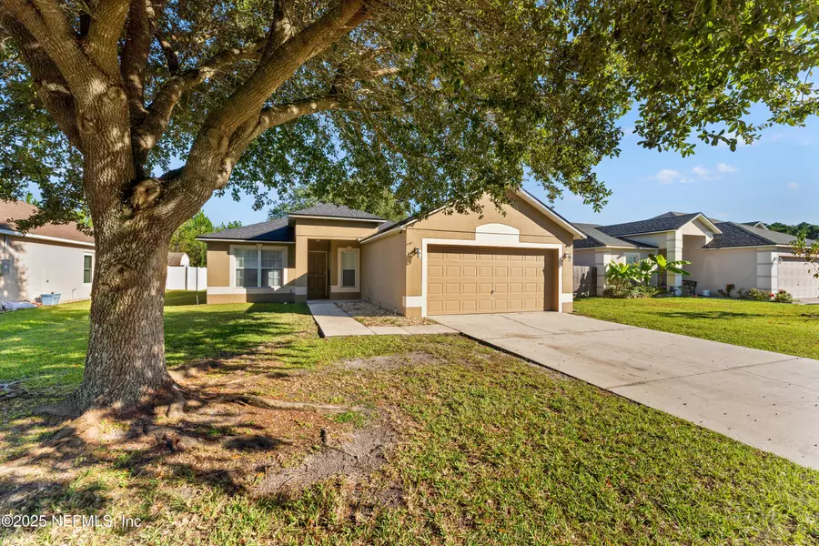 739 LARGO LN, Macclenny, FL 32063