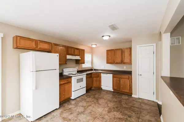 Jacksonville, FL 32208,511 E 55TH ST