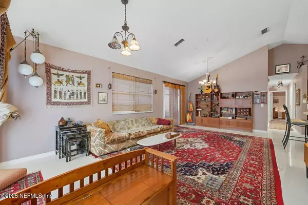 Jacksonville, FL 32244,5065 KNIGHTSBRIDGE CIR N