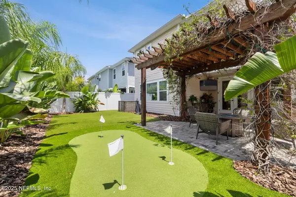 Jacksonville Beach, FL 32250,4082 SEASIDE DR E