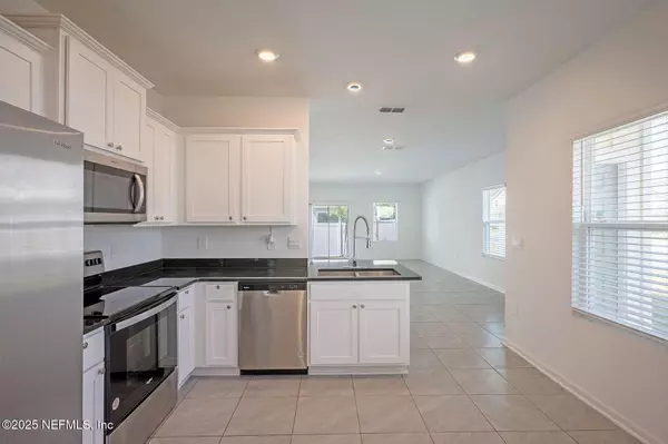 Jacksonville, FL 32220,4024 BAY HAWK CT