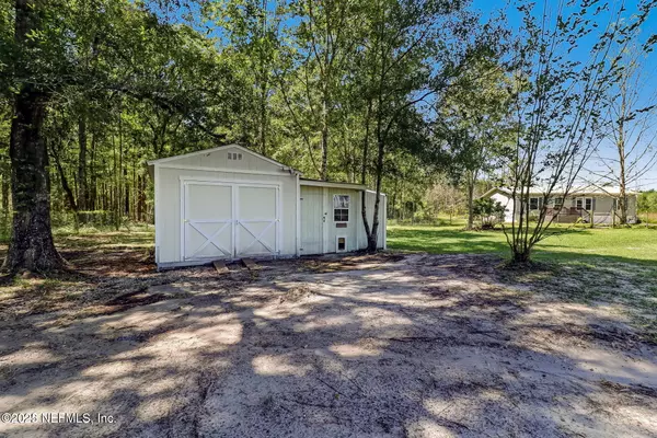 Callahan, FL 32011,44586 MAPLEWOOD CT