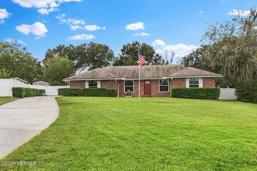 916 RIDGEWAY CT, Orange Park, FL 32065