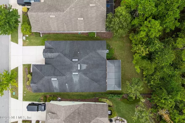 Ponte Vedra, FL 32081,284 GARDEN WOOD DR