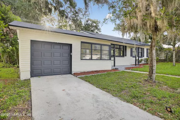Palatka, FL 32177,1205 MOSELEY AVE