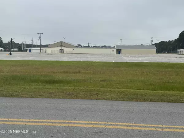 Starke, FL 32091,108 E MARKET RD