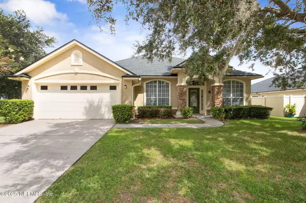9557 ADELAIDE DR, Jacksonville, FL 32244