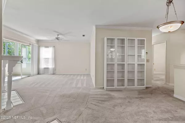 Jacksonville Beach, FL 32250,1800 THE GREENS WAY #1007