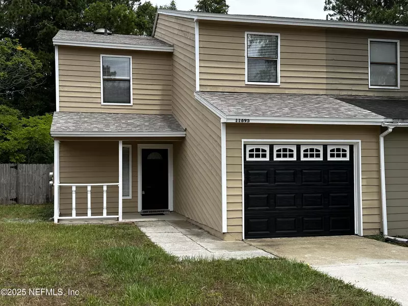 11695 TANAGER DR, Jacksonville, FL 32225