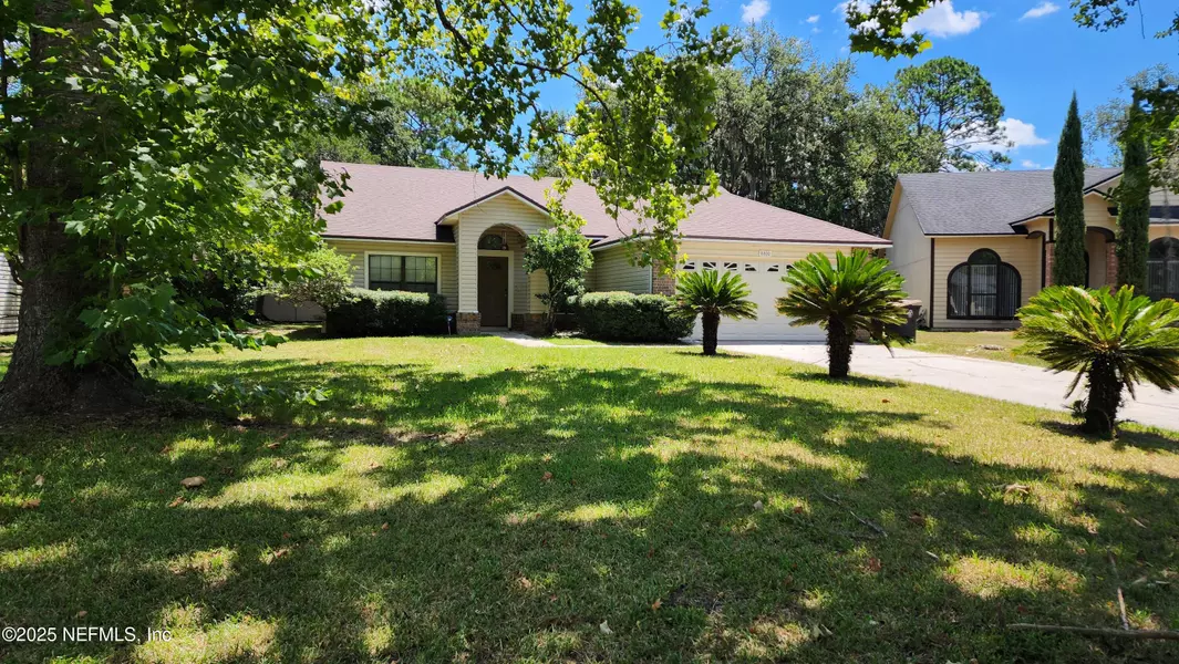 8800 MOUNTAIN LAKE DR S, Jacksonville, FL 32221