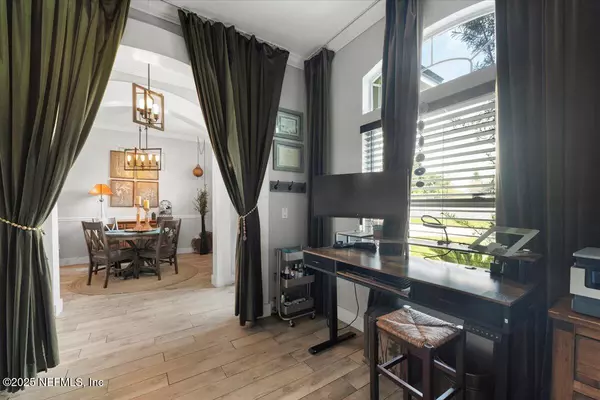 Jacksonville, FL 32225,570 HALVERSON CT