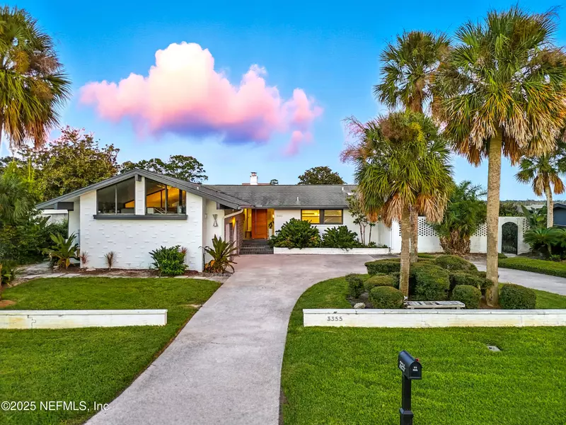 3355 SILVER PALM DR, Jacksonville, FL 32250