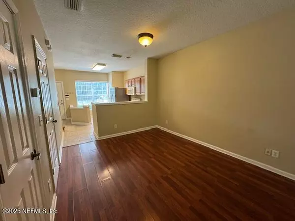 Jacksonville, FL 32216,3469 LONE TREE LN