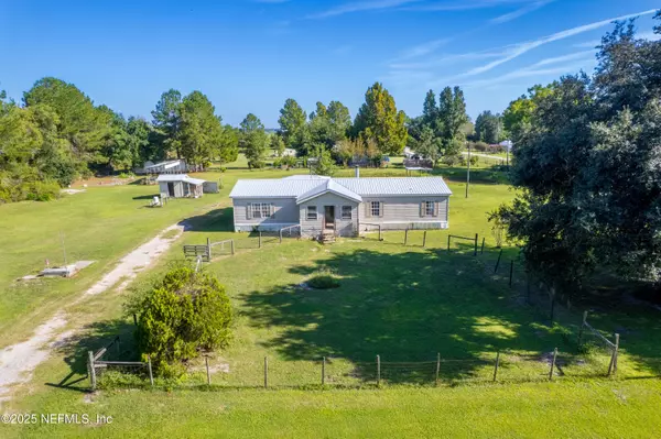 Starke, FL 32091,21924 NW 85TH AVE