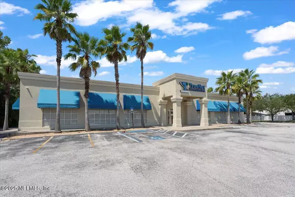 Jacksonville, FL 32244,7666 BLANDING BLVD