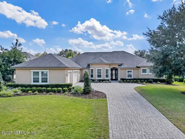 129 HUNTERS CREEK DR, St. Johns, FL 32259